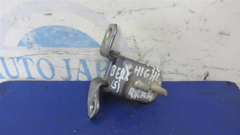 Петля двери верхняя задняя правая TOYOTA HIGHLANDER 01-07 2006 ACU20 2.4 2AZFE 68750-48010 Б/У