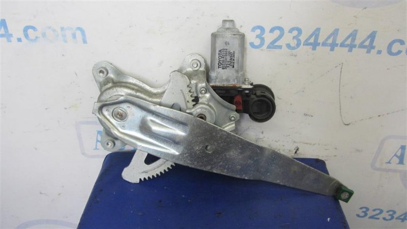 Стеклоподъемник задний правый TOYOTA HIGHLANDER 01-07 ACU20 2.4 2AZFE Стеклоподъемник задний правый TOYOTA HIGHLANDER 01-07 ACU20 2.4 2AZFE