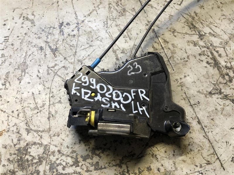 Замок двери передний левый SUZUKI KIZASHI 09-14 2011 Седан 2.4 82250-57L33 Б/У