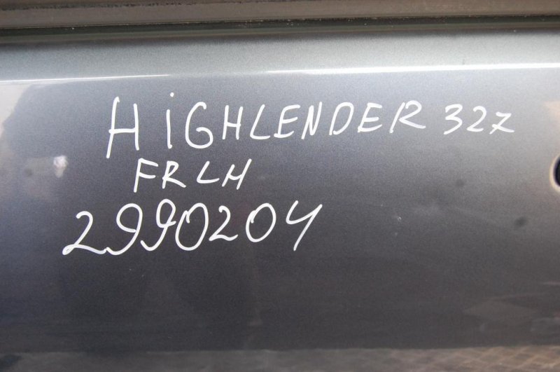 Дверь передняя левая HIGHLANDER 01-07 2006 ACU20 2.4 2AZFE