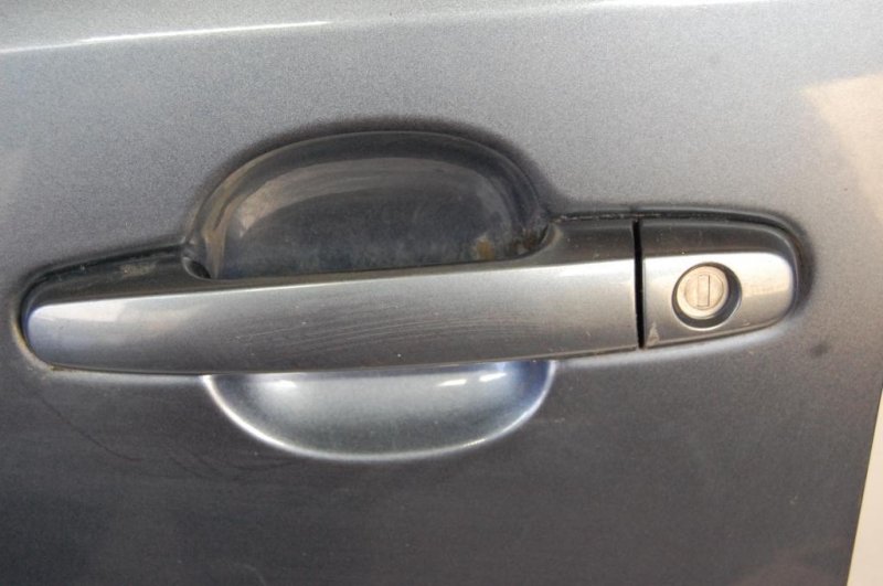 Дверь передняя левая TOYOTA HIGHLANDER 01-07 ACU20 2.4 2AZFE