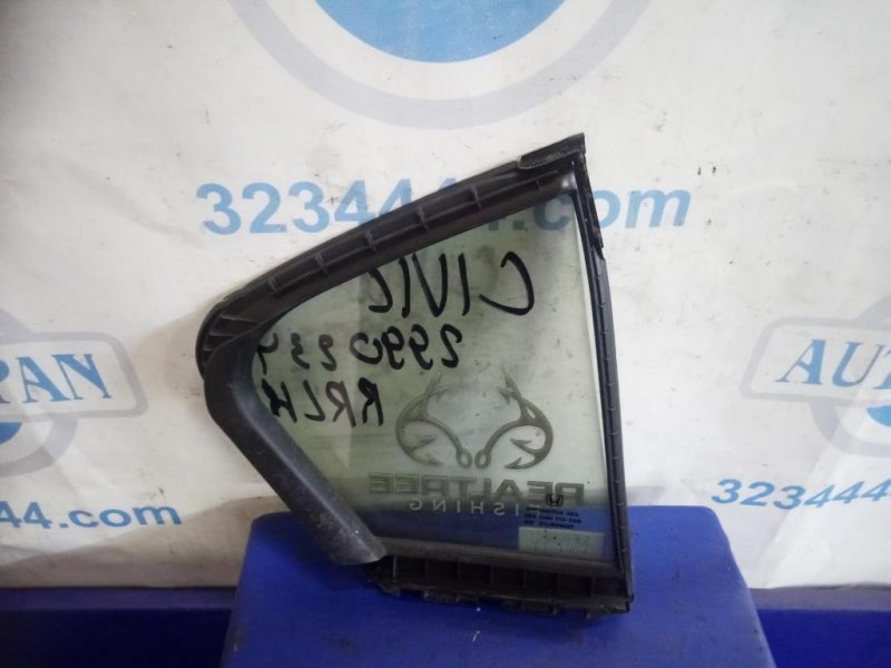 Стекло двери глухое заднее левое CIVIC 11-15 2012 Седан 1.8