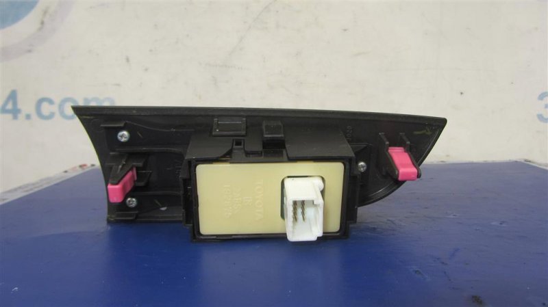 Кнопка стеклоподъемника задняя левая LEXUS IS250/350 05-13 Седан 2.5