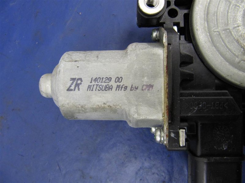 Стеклоподъемник задний правый SUBARU LEGACY 09-15 BM Седан 2.5 FB25B