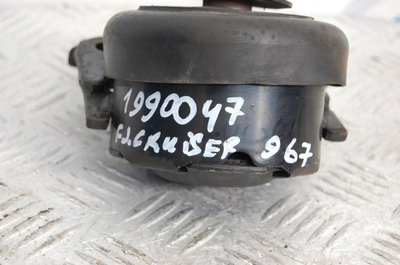 Подушка двигателя левая FJ CRUISER 06-15 2008 GSJ10 4.0 1GRFE