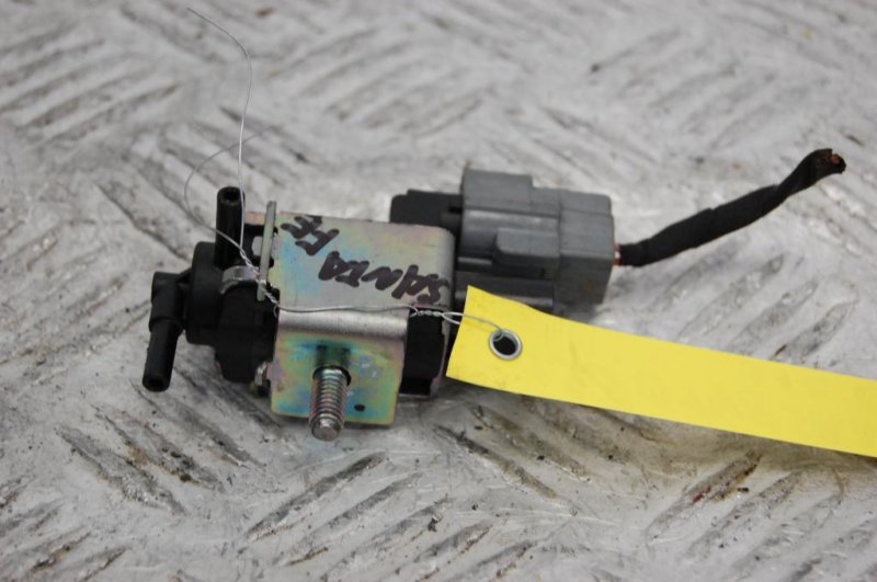 Запчасть клапан электромагнитный (вакуумный) HYUNDAI SANTA FE (DM) 12-18 2015 Внедорожник 3.3 39461-3C200 Б/У Клапан электромагнитный (вакуумный) HYUNDAI SANTA FE (DM) 12-18 2015 Внедорожник 3.3 39461-3C200 Б/У