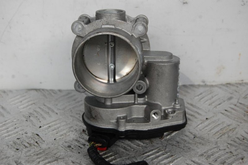 Дроссельная заслонка FORD FUSION 14- Седан C20EDEF