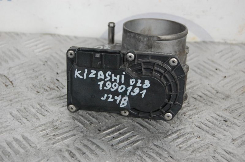 Дроссельная заслонка SUZUKI KIZASHI 09-14 2011 Седан 2.4 13400-57L01 Б/У