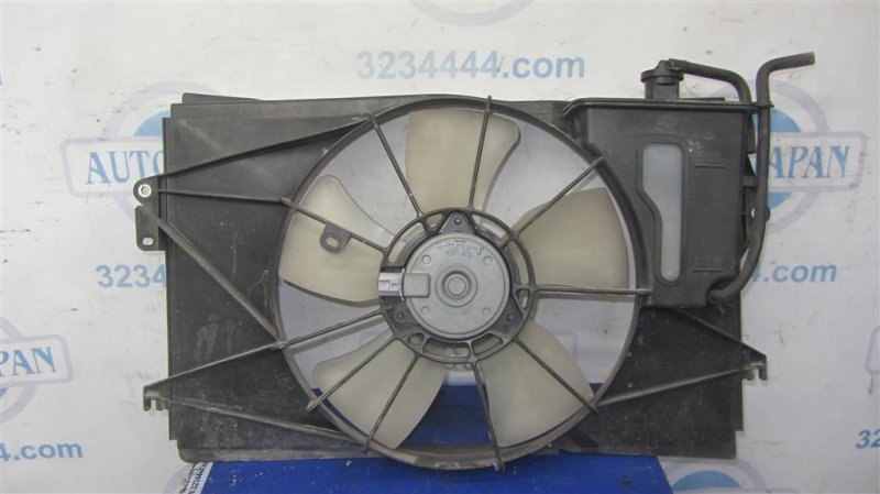 Диффузор вентилятора основного радиатора TOYOTA COROLLA 120 00-07