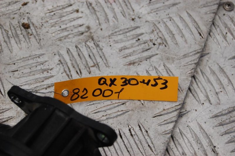 Крышка маслозаливной горловины QX30 16-20 2016 Внедорожник 2.0 20PET