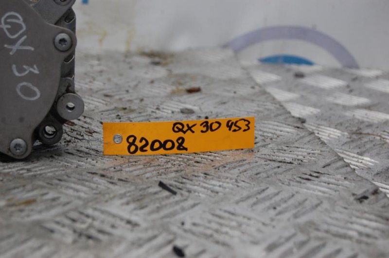 Вакуумный насос QX30 16-20 2016 Внедорожник 2.0 20PET