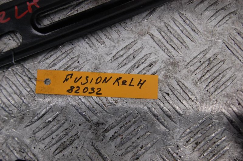 Стеклоподъемник задний левый FUSION 14-