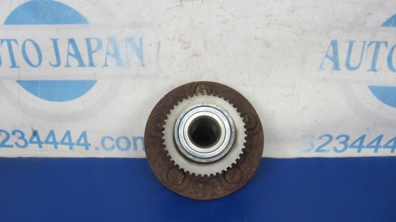 Ступица задняя MAXIMA A33 99-02