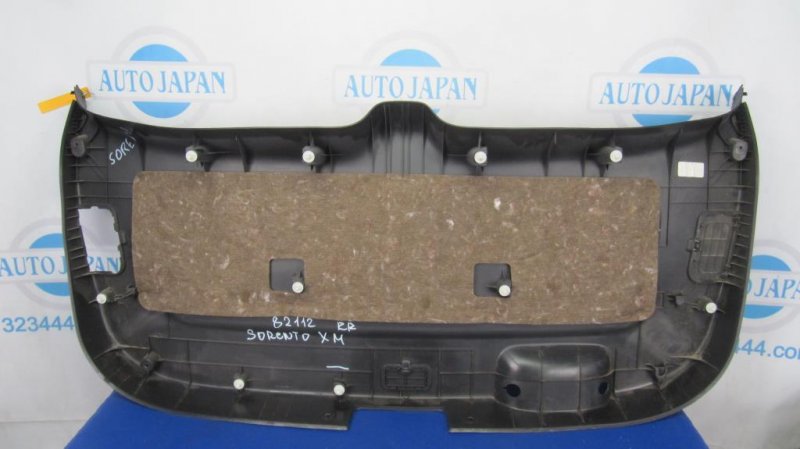Обшивка крышки багажника KIA SORENTO XM 09-14