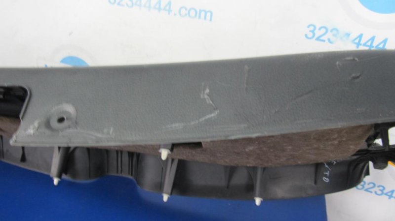 Обшивка крышки багажника SORENTO XM 09-14