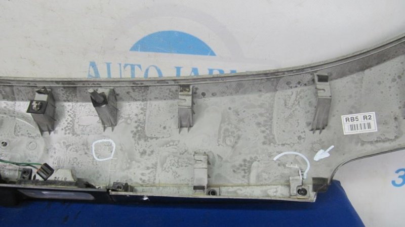 Панель подсветки номера SANTA FE (DM) 12-18 2015 Внедорожник 3.3