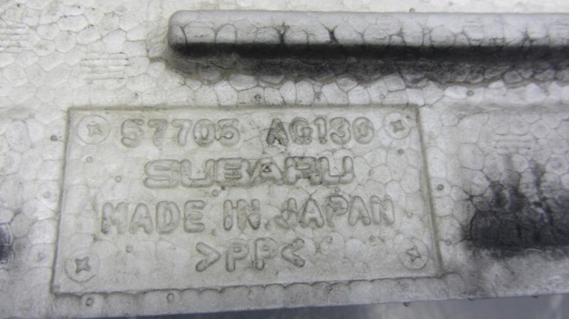 Наполнитель бампера передний LEGACY 03-09 BL/BP