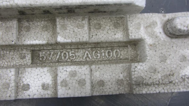 Наполнитель бампера передний LEGACY 03-09 BL/BP