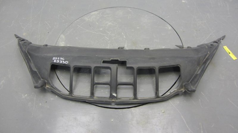 Накладка замка капота LEXUS ES300 ES330 01-06 53295-33030 Б/У