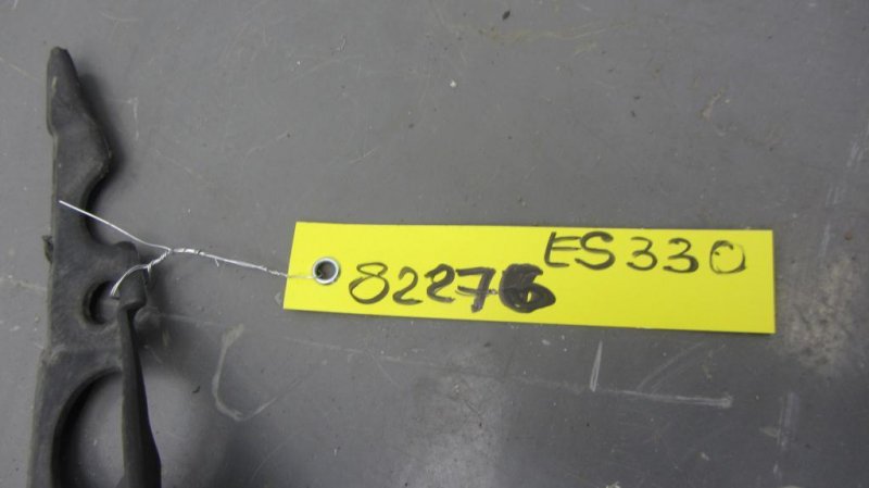 Накладка замка капота ES300 ES330 01-06