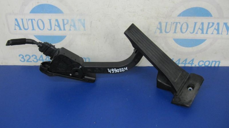 Педаль газа HYUNDAI SANTA FE (DM) 12-18 2015 Внедорожник 3.3 32726-2W100 Б/У