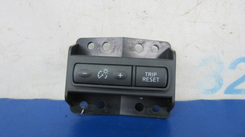 Регулятор подсветки панели приборов NISSAN X-TRAIL/ROGUE T32 13-20 25273-5HA0A Б/У