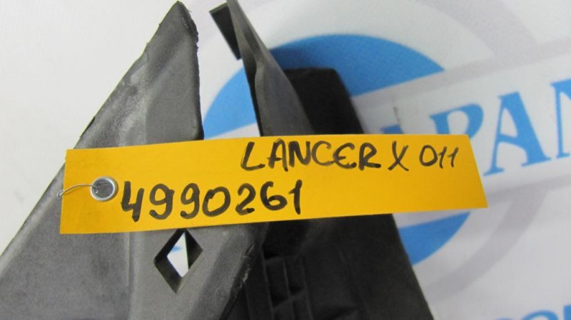 Пластик под лобовое стекло / Жабо LANCER X 10 07-15 2009 Седан 2.4
