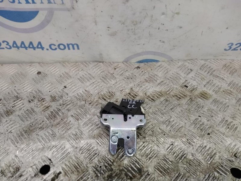 Замок крышки багажника VOLKSWAGEN PASSAT CC 08-12 2012 358 2.0 CBFA 4F5 827 505 D Б/У