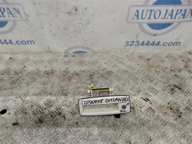 Запчасть ручка двери багажника MITSUBISHI OUTLANDER 03-07 2003 Внедорожник 2.4 MR627231 Б/У Ручка двери багажника MITSUBISHI OUTLANDER 03-07 2003 Внедорожник 2.4 MR627231 Б/У