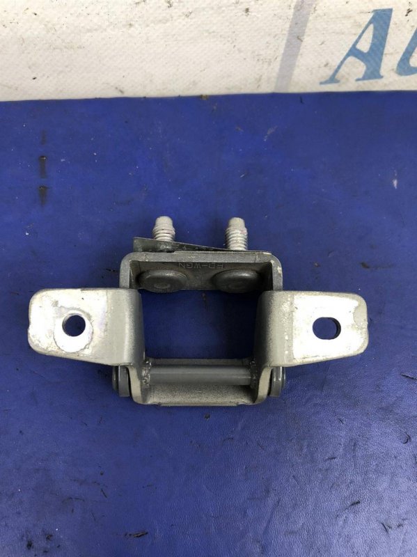 Петля крышки багажника левая ELANTRA HD 06-11 2010 Универсал 2.0 G4GC