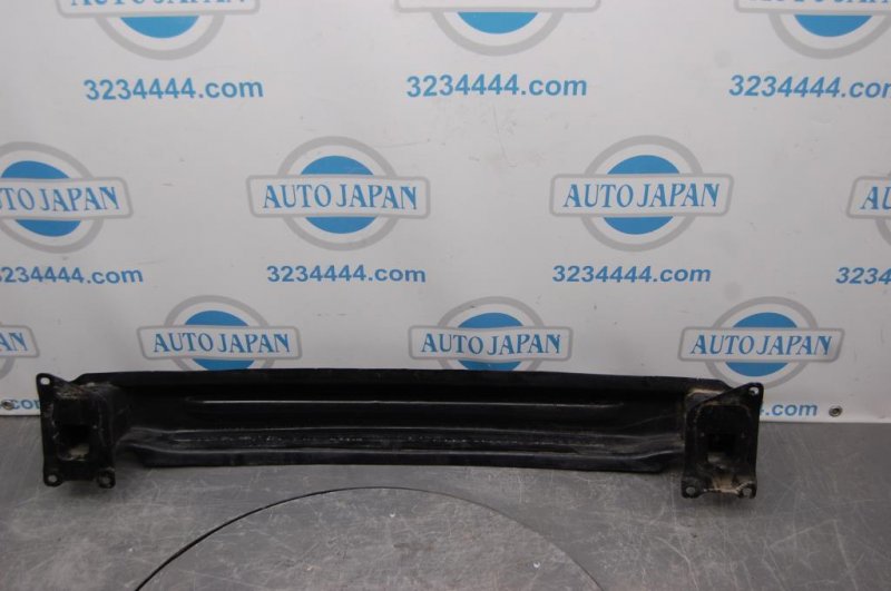 Усилитель заднего бампера VOLKSWAGEN PASSAT B7 11-15 A32 1.8 CPRA