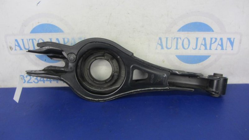 Рычаг задней подвески поперечный нижний задний левый KIA OPTIMA JF 15-20 2019 Седан 2.4 55210-C2110 Б/У