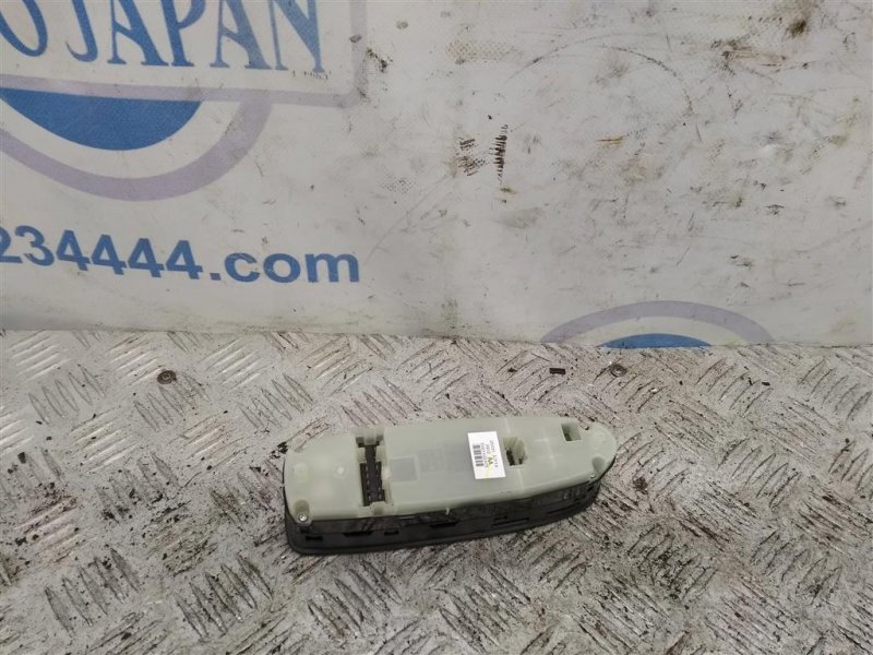 Блок управления стеклоподъемниками передний левый QX60/JX35 12-20