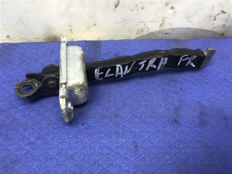 Ограничитель двери передний правый ELANTRA MD 10-15 2013 Седан 1.8