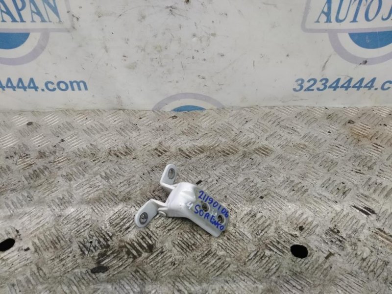 Петля двери верхняя передняя правая KIA SORENTO XM 09-14 2011 Внедорожник 2.4 79320-2B020 Б/У