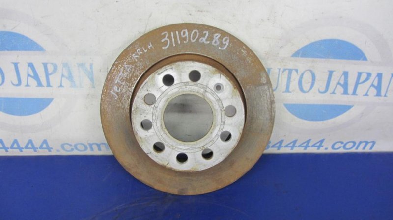 Тормозной диск задний VOLKSWAGEN JETTA USA 10-17 5C0 615 601 Б/У