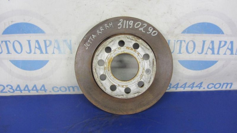 Тормозной диск задний VOLKSWAGEN JETTA USA 10-17 5C0 615 601 Б/У
