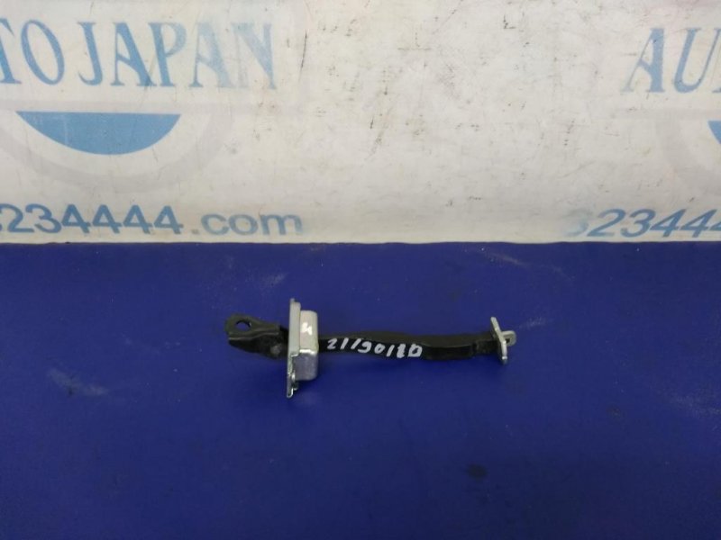 Запчасть ограничитель двери передний правый NISSAN X-TRAIL/ROGUE T32 13-20 2017 T32 2.5 QR25DE 80430-4CL0A Б/У Ограничитель двери передний правый NISSAN X-TRAIL/ROGUE T32 13-20 2017 T32 2.5 QR25DE 80430-4CL0A Б/У