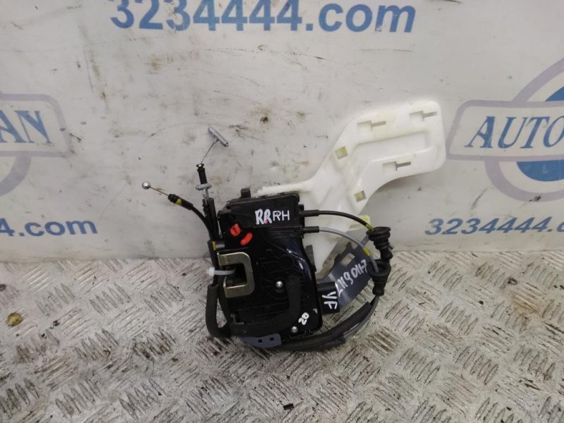 Замок двери задний правый HYUNDAI SONATA YF 10-14 2013 Седан 2.4 81420-3S000 Б/У
