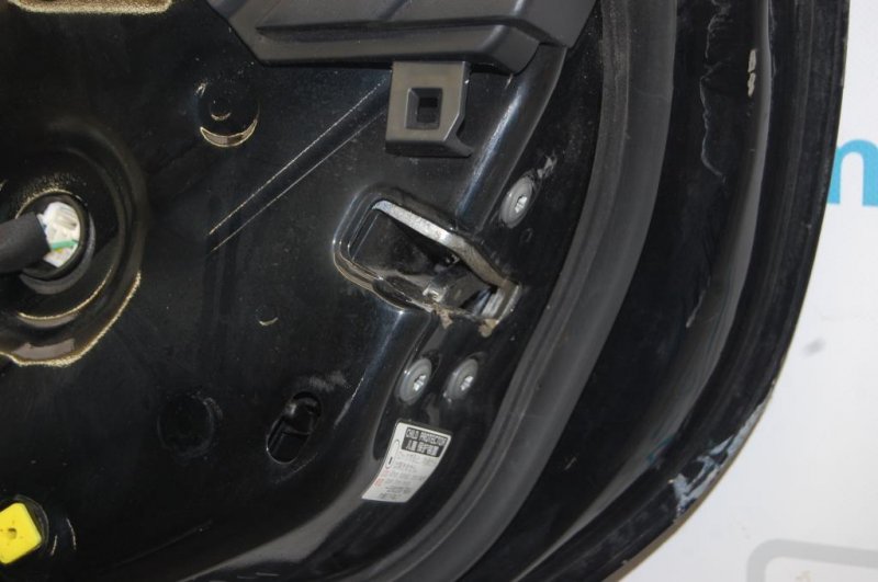 Дверь задняя правая ES350 06-12