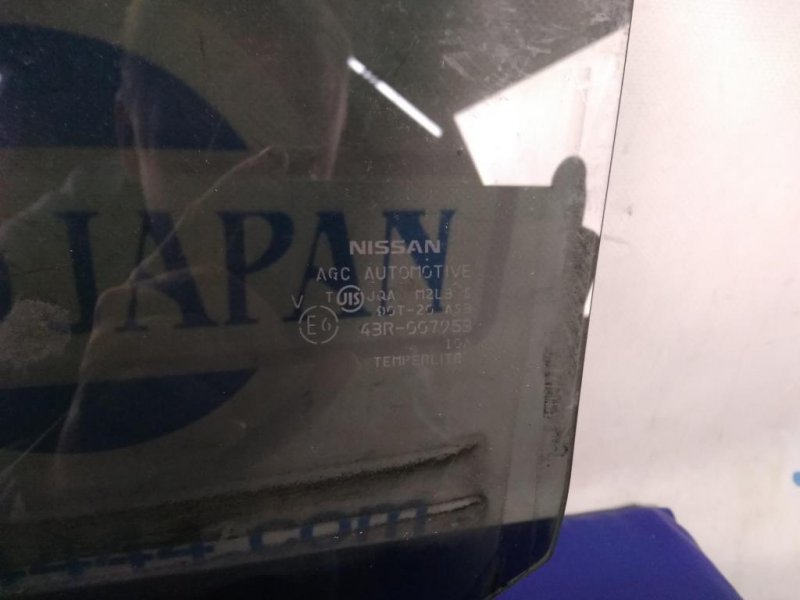 Стекло двери заднее правое X-TRAIL/ROGUE T32 13-20 2017 T32 2.5 QR25DE