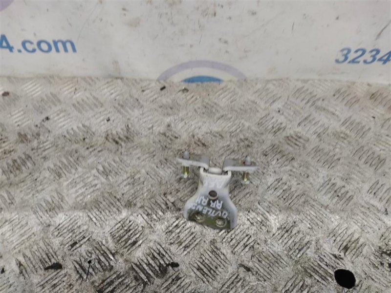 Петля двери верхняя задняя правая OUTLANDER 03-07 2003 Внедорожник 2.4