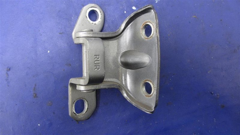 Петля двери верхняя задняя правая HYUNDAI ELANTRA HD 06-11 Универсал 2.0 G4GC