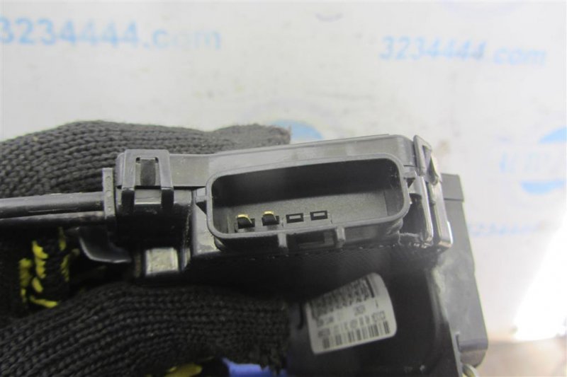 Замок двери задний правый QX60/JX35 12-20