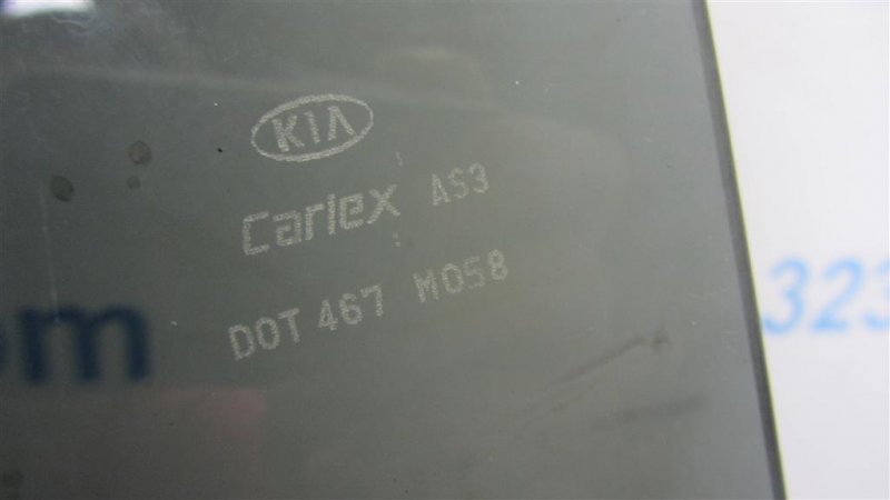 Стекло двери заднее левое KIA SORENTO XM 09-14 Внедорожник 2.4