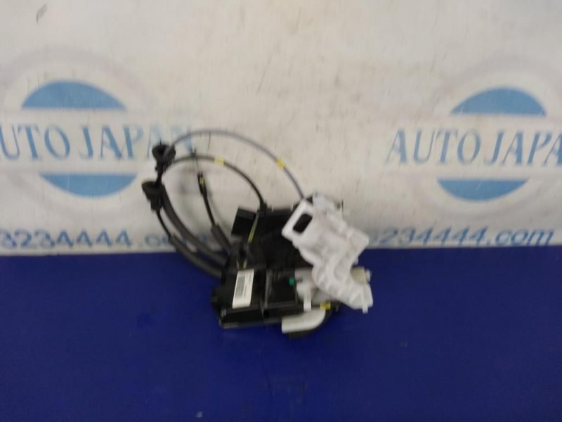 Замок двери задний левый ELANTRA MD 10-15 2013 Седан 1.8 Замок двери задний левый ELANTRA MD 10-15 2013 Седан 1.8