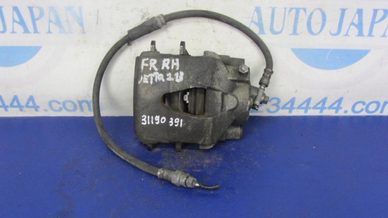 Запчасть суппорт тормозной передний правый VOLKSWAGEN JETTA USA 10-17 2015 162 2.0 CBPA 1K0 615 124 D Б/У Суппорт тормозной передний правый VOLKSWAGEN JETTA USA 10-17 2015 162 2.0 CBPA 1K0 615 124 D Б/У