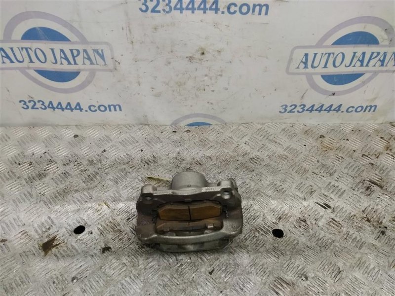 Суппорт тормозной передний правый X-TRAIL/ROGUE T32 13-20 2017 T32 2.5 QR25DE