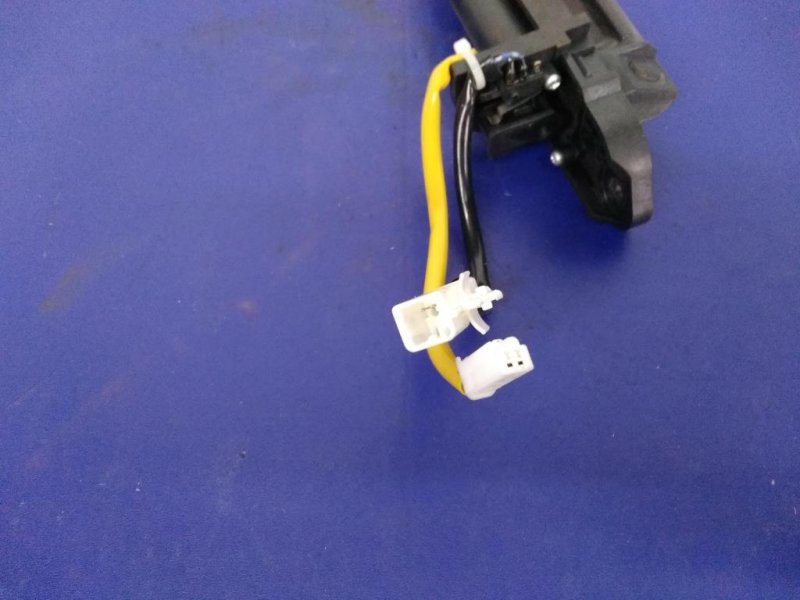 Кнопка открывания багажника наружная MITSUBISHI OUTLANDER XL 05-13