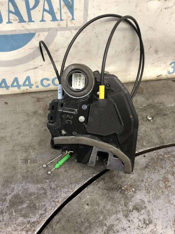 Замок двери задний правый AURIS 06-12 Замок двери задний правый AURIS 06-12